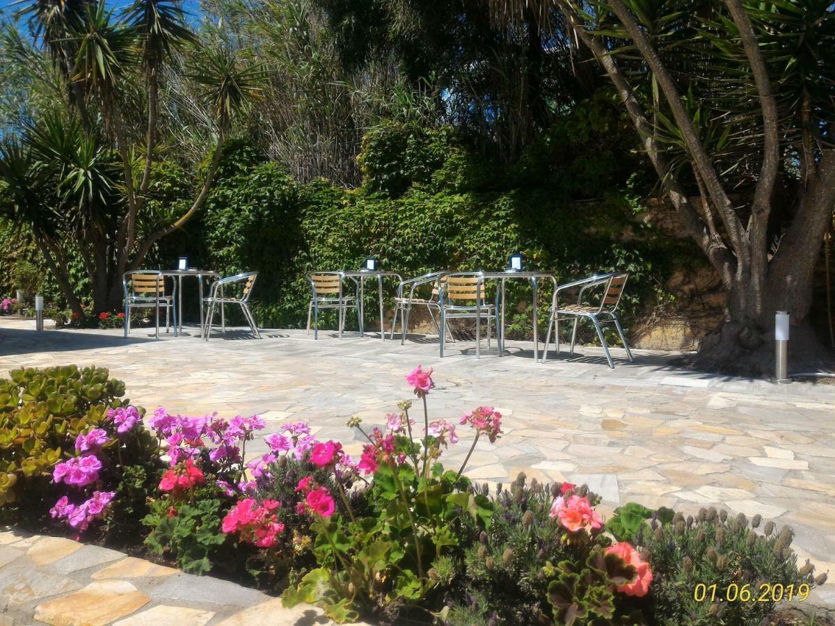 Meta Hotel Santa Teresa Gallura Ngoại thất bức ảnh